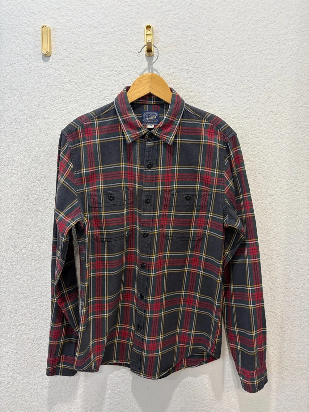 J-Crew - Men's Black and Red Plaid Button-Up Shirt - The Sporting Life - M Slim